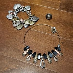 Necklace, bracelet and ring set